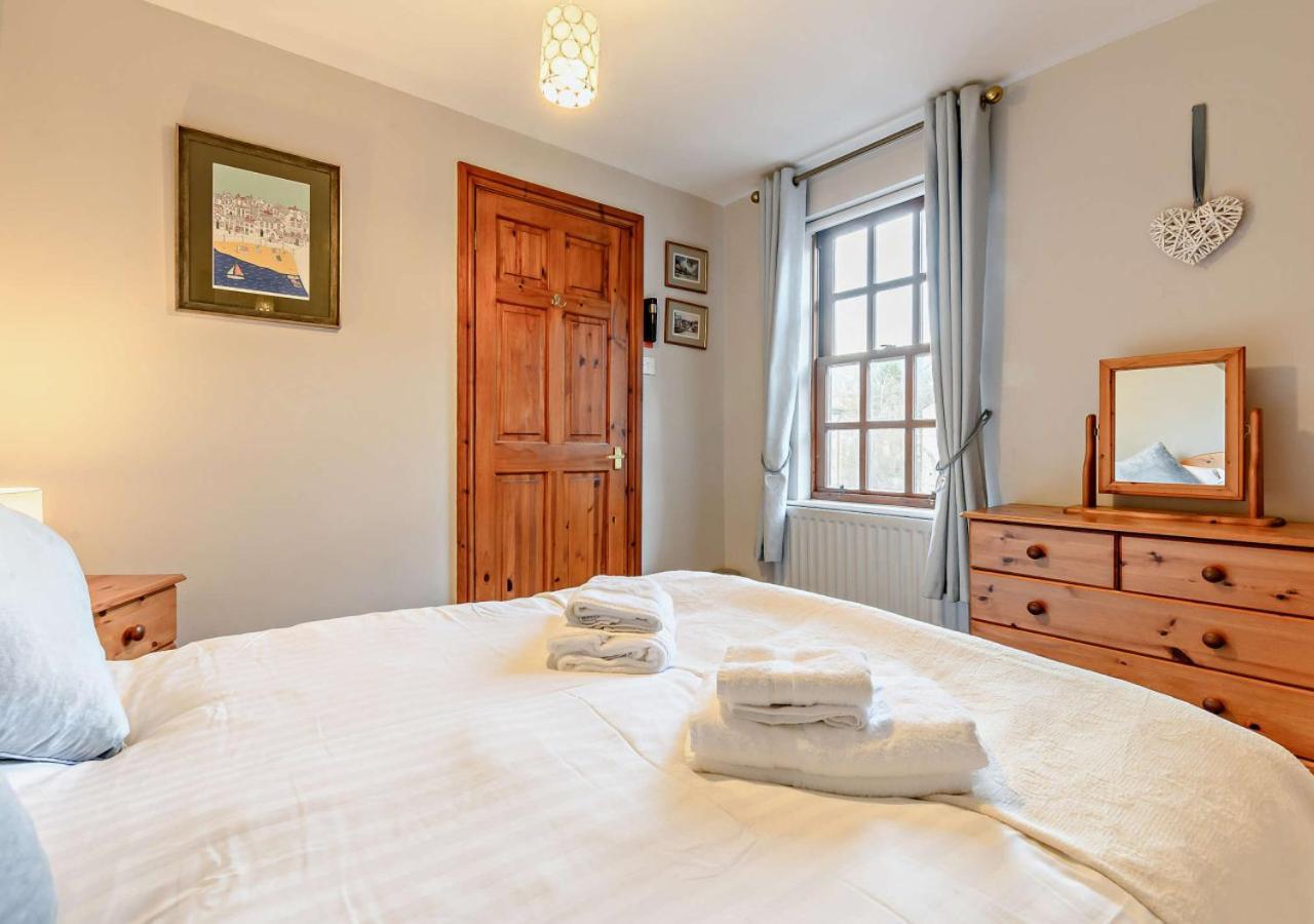 Salty Dog Cottage Whitby Ngoại thất bức ảnh